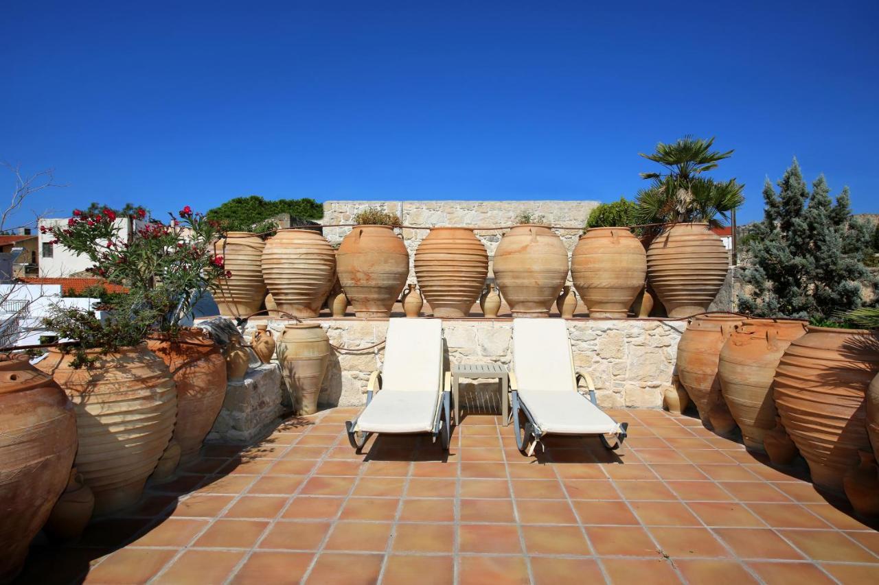 Villa Radamanthis Sívas 외부 사진